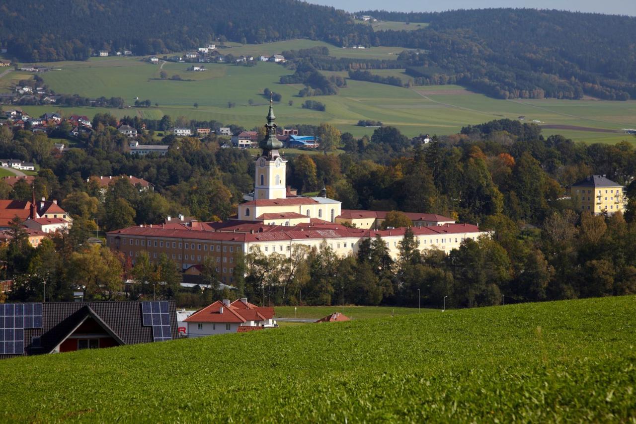 Schlagl  Seminarzentrum Stift Schlaegl מראה חיצוני תמונה